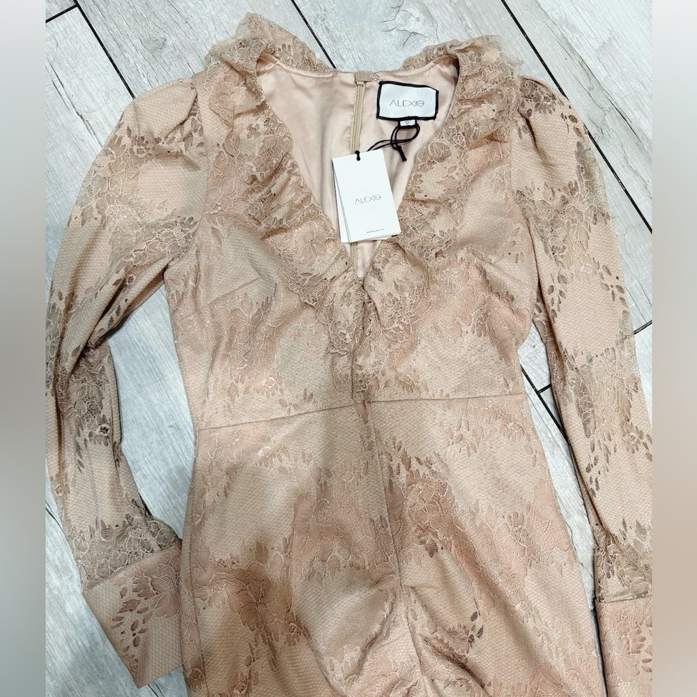 ALEXIS
ABENDKLEID LUCASTA - Picture 7 of 8